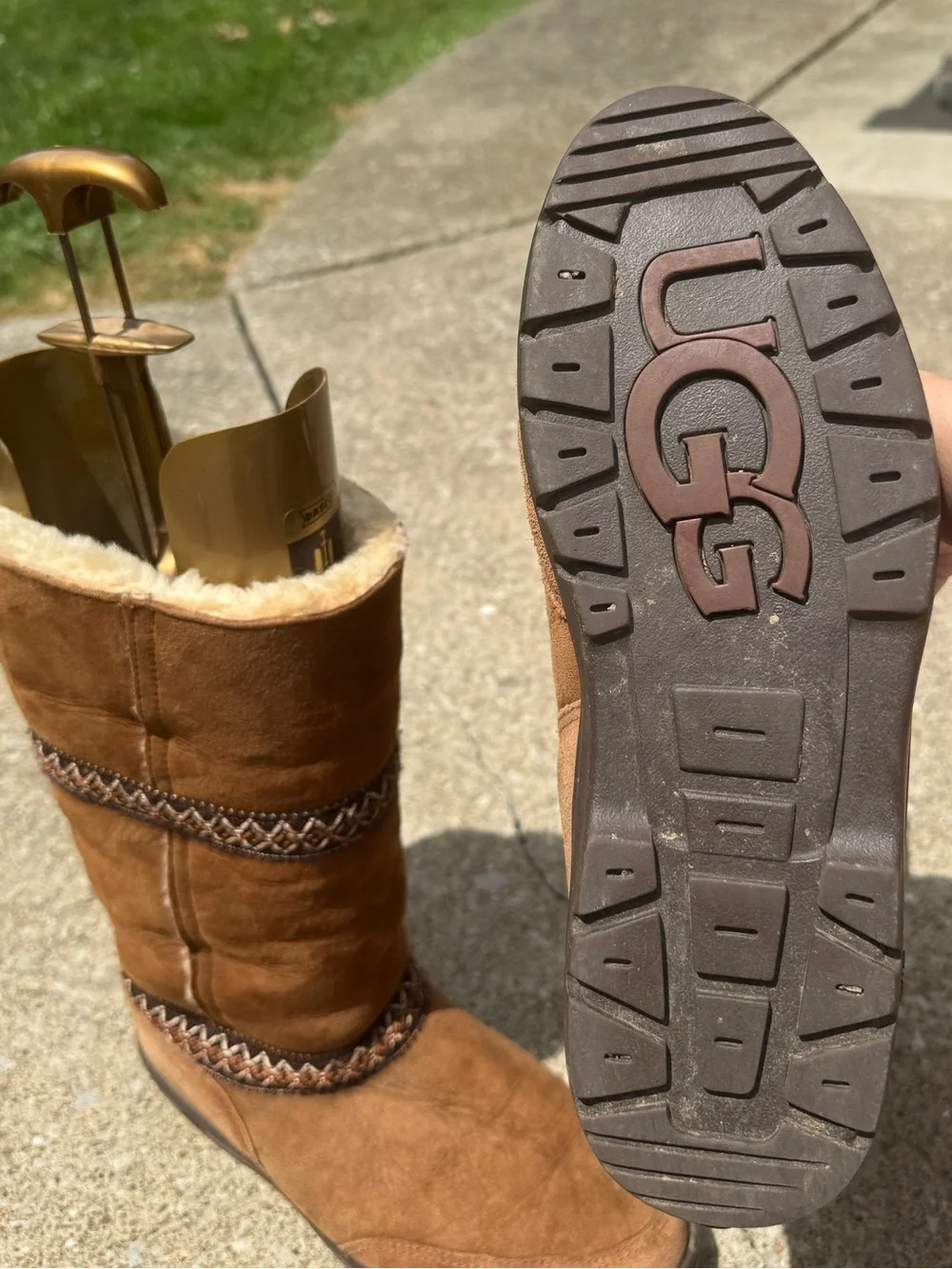 UGG Sunburst Tall Sheepskin Suede Boots Size 10 Chestnut Embroidered Braid EUC